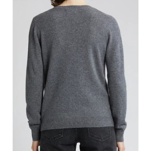 New  NORDSTROM  100% Cashmere V-Neck Sweater XS ~ GORGEOUS Ret $159 - Picture 2 of 8